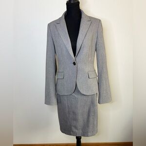 Express Gray Skirt Suit Set Blazer & Pencil Skirt Size 8 Work Career